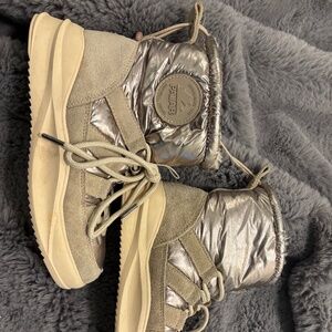 Pajar winter boots size 5